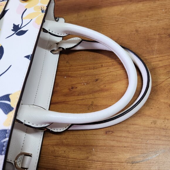 Like New Kate Spade New York Staci Floral Shoulder Bag Purse - Picture 9 of 15